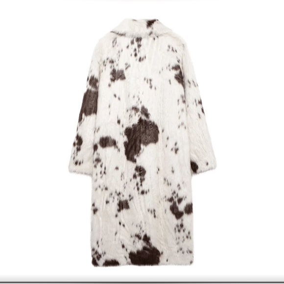 ✨NEW Stylish Black and White Faux Fur Coat - Picture 8 of 8